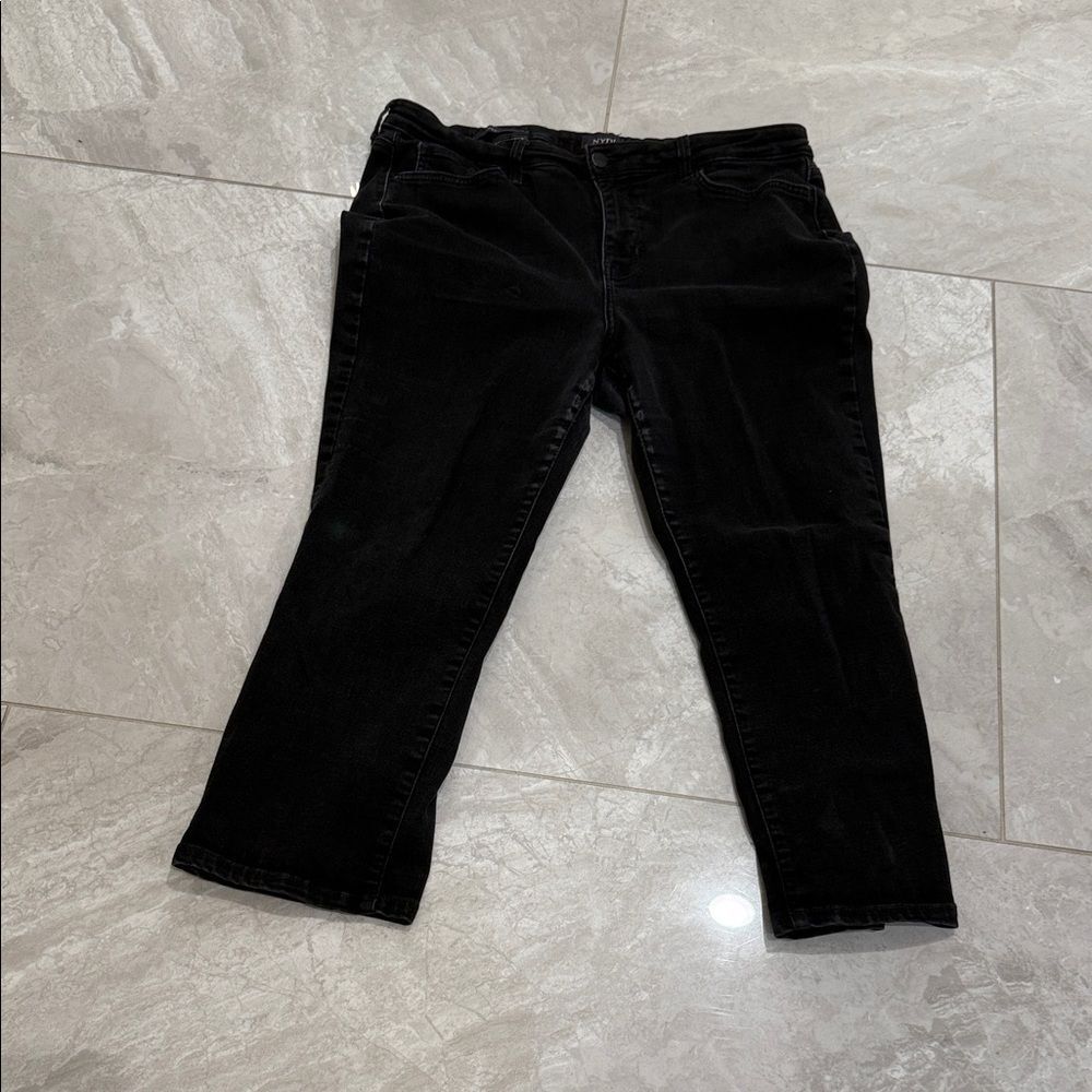 NYDJ Classic Black Sheri Slim Women's Jeans cropped